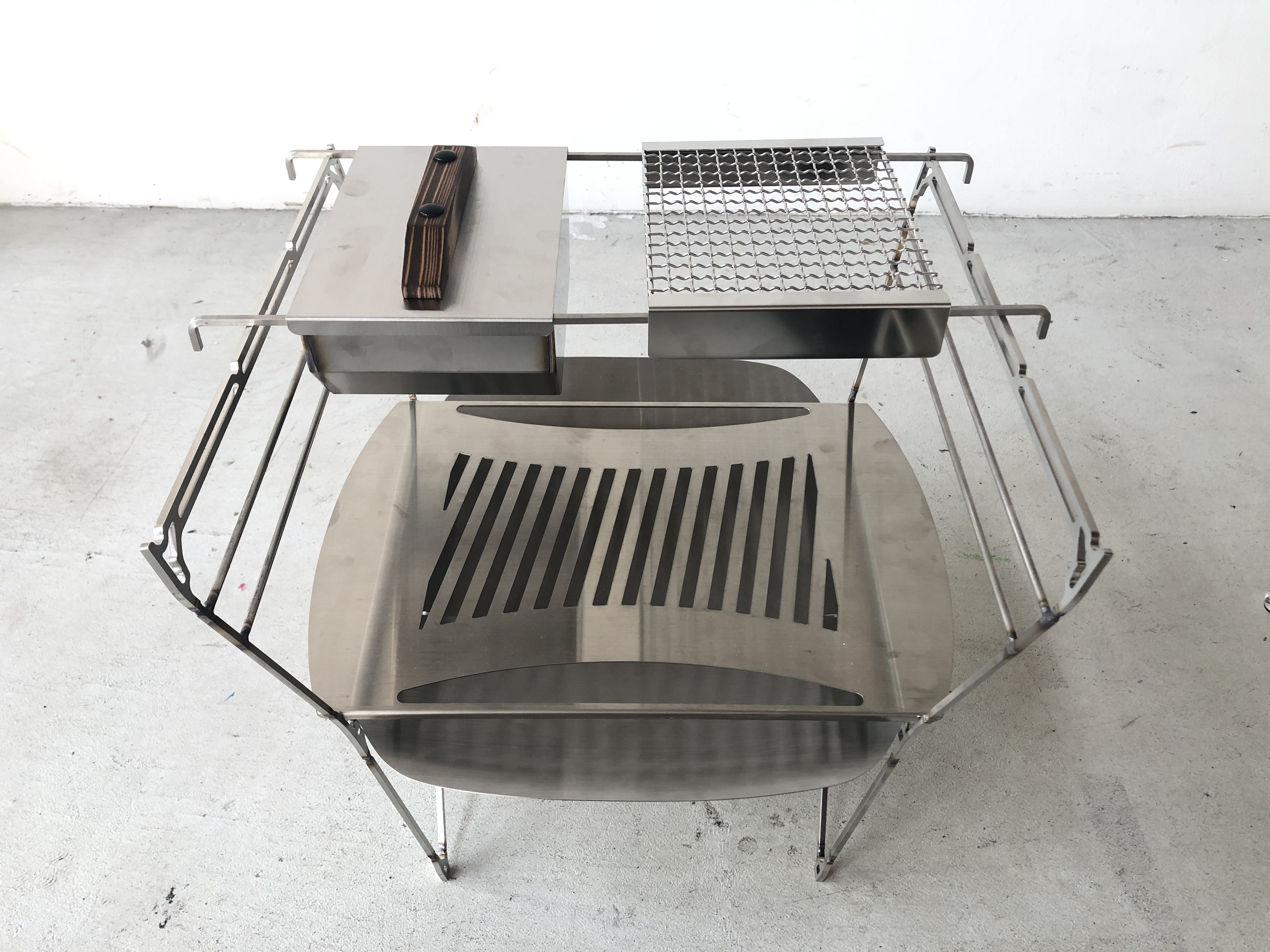 ユニフレーム(UNIFLAME) ユニセラ熱燗あぶり台 + 焚き火台RAPCA