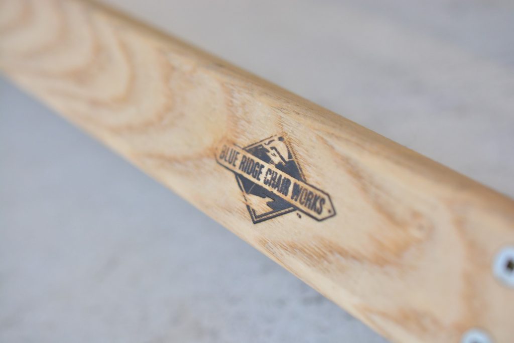 ブルーリッジチェアワークス ボイジャーベンチ　ロゴ刻印