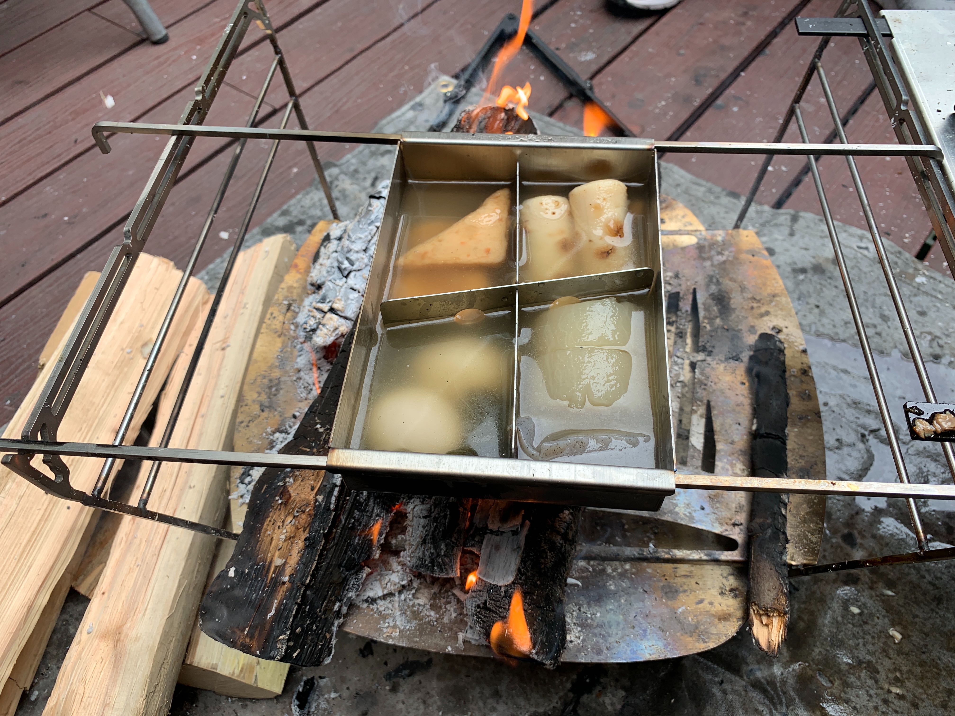 ユニフレーム(UNIFLAME) ユニセラ熱燗あぶり台 + 焚き火台RAPCA + おでん