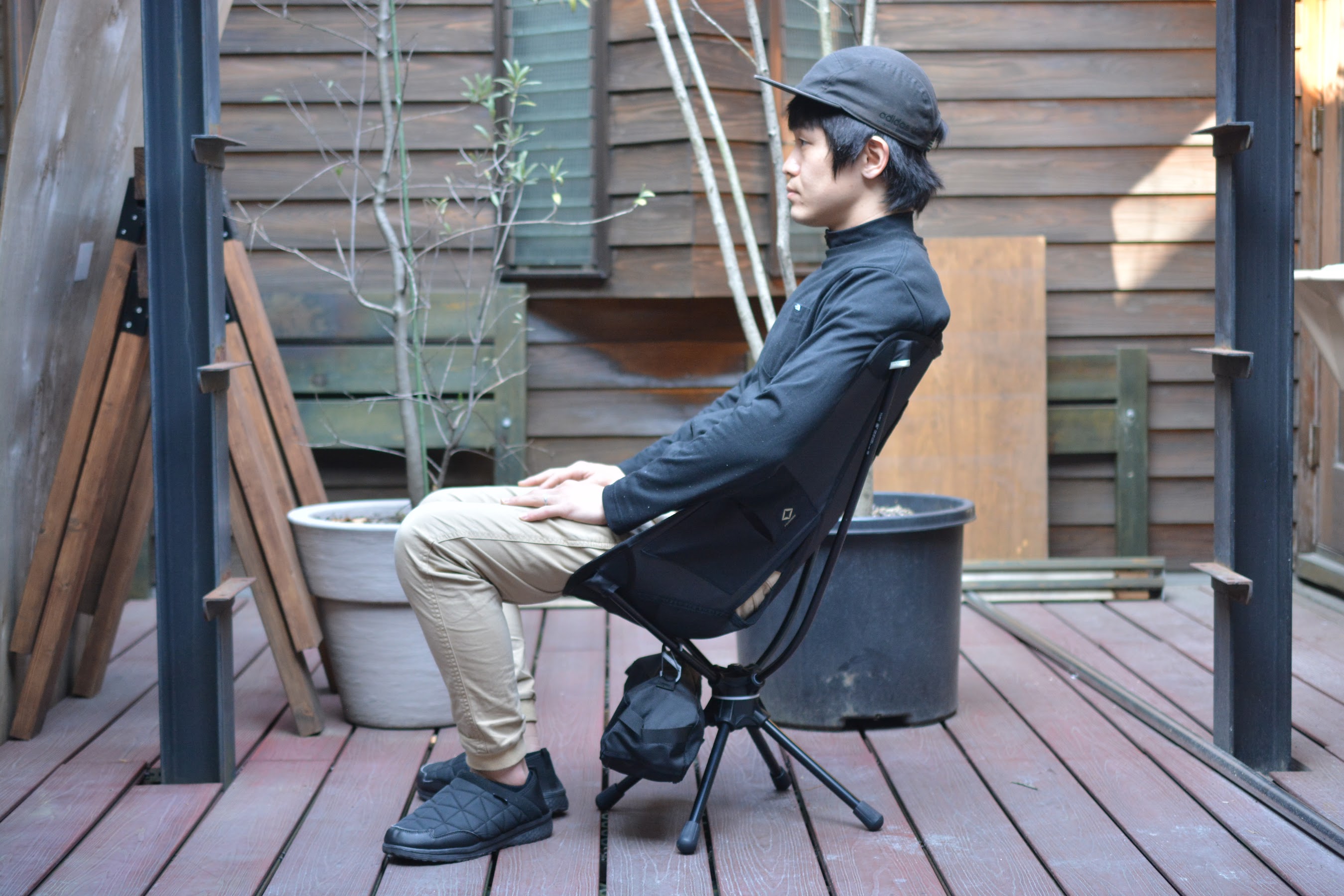 【ヘリノックス】Helinoxタクティカル スウィベルチェア　座面回転 Amazon.co.jp: Helinox(ヘリノックス) タクティカル スウィベル