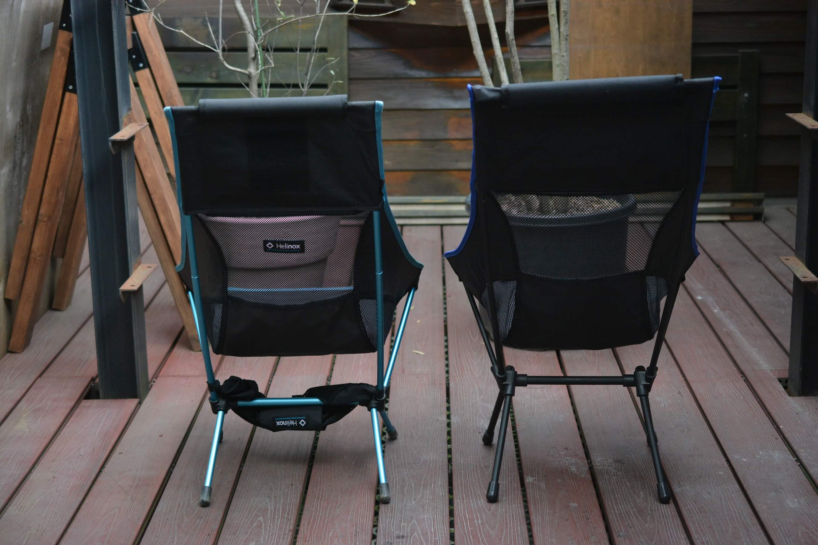 ヘリノックス チェアツー VS DesertFox アウトドアチェア　後ろから