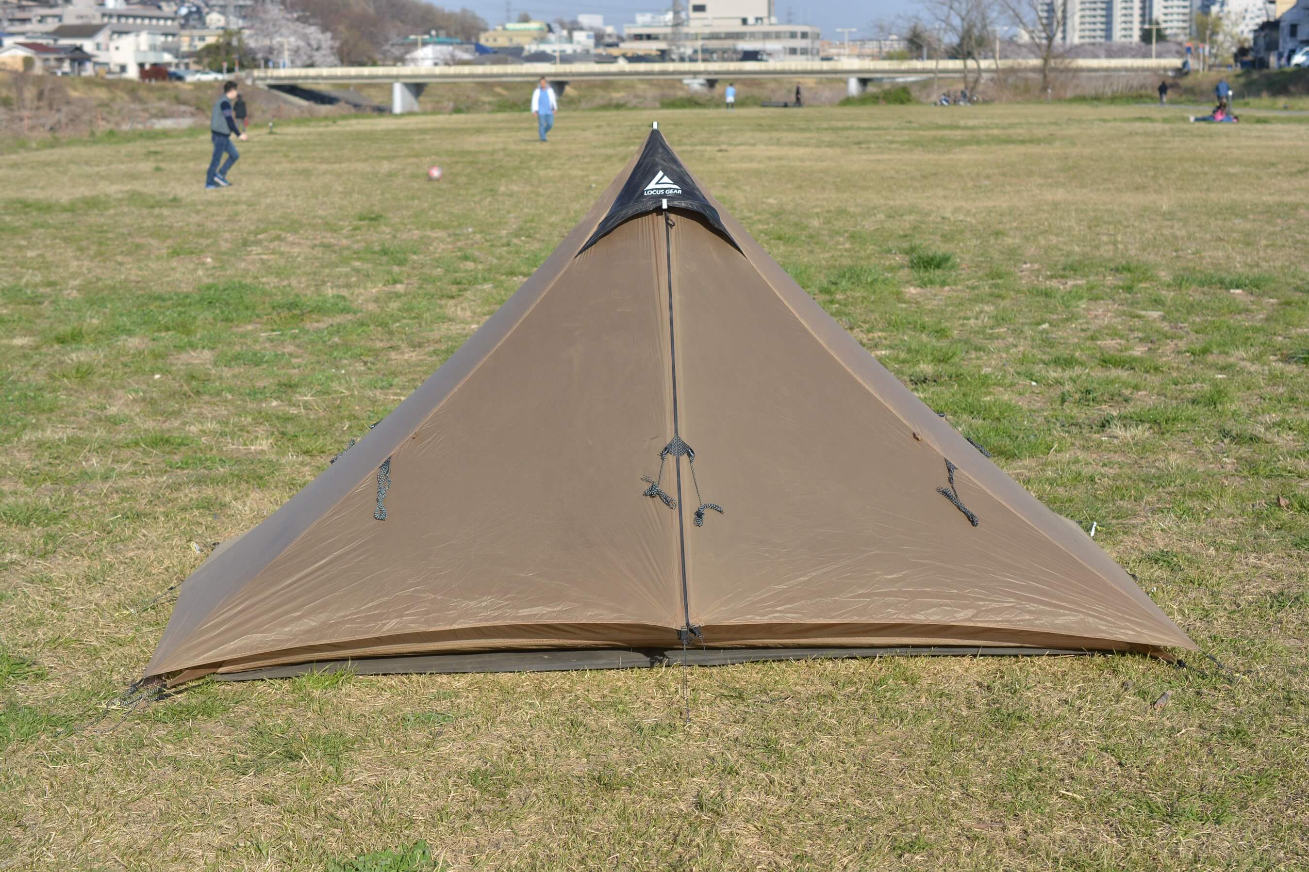 LocusGear Khufu HB / ローカスギア クフ HB 正面から