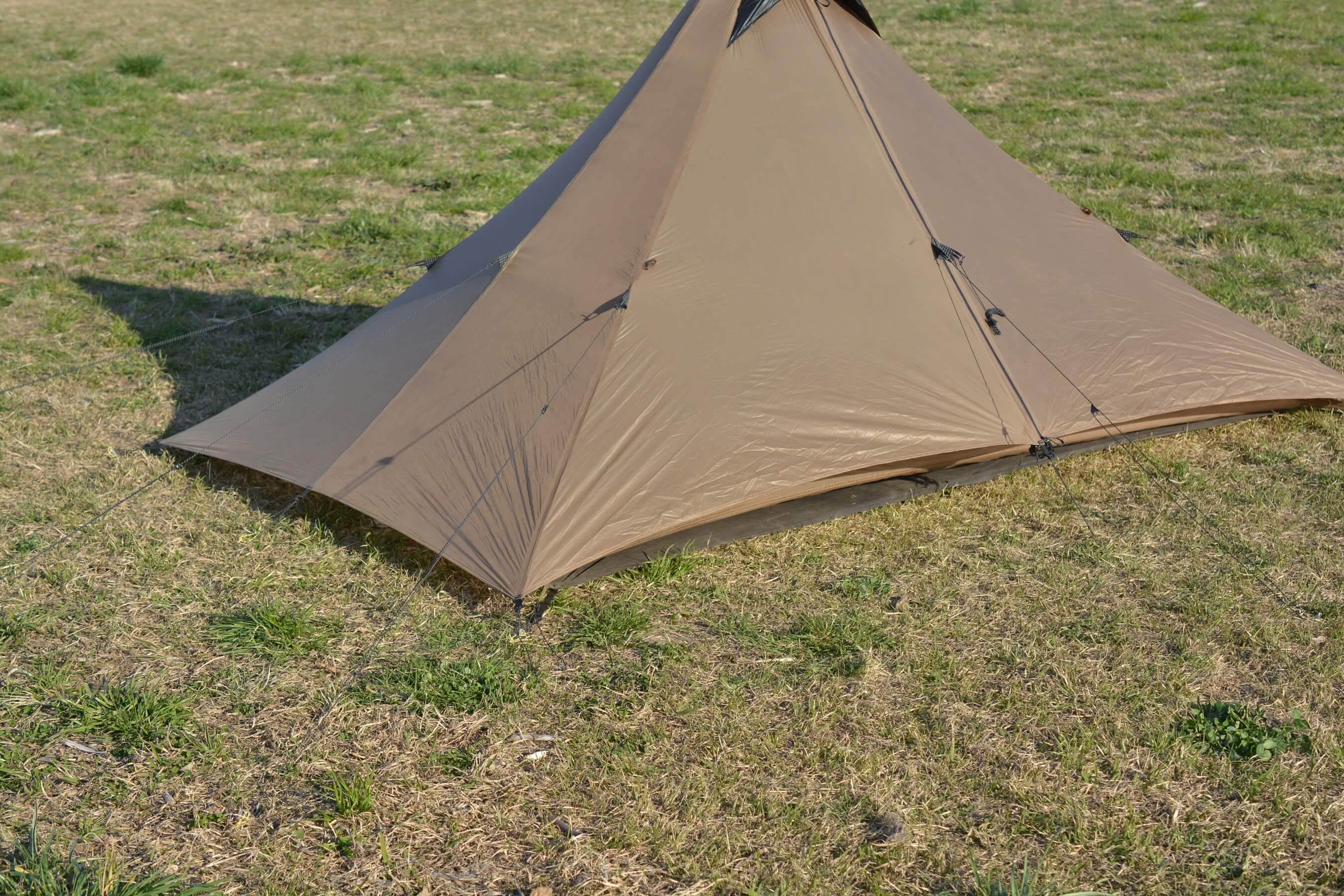 LocusGear Khufu HB / ローカスギア クフ HB ガイロープ　ペグダウン