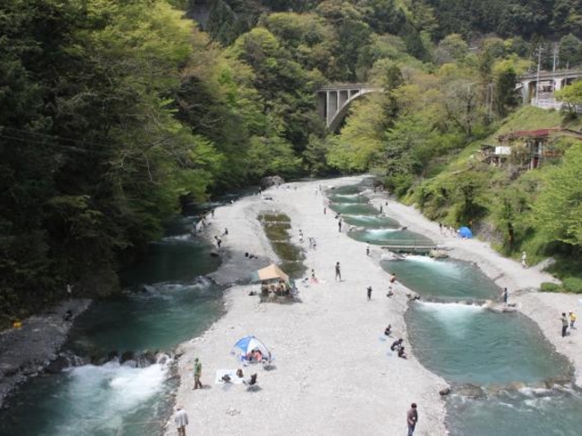 氷川国際ます釣場