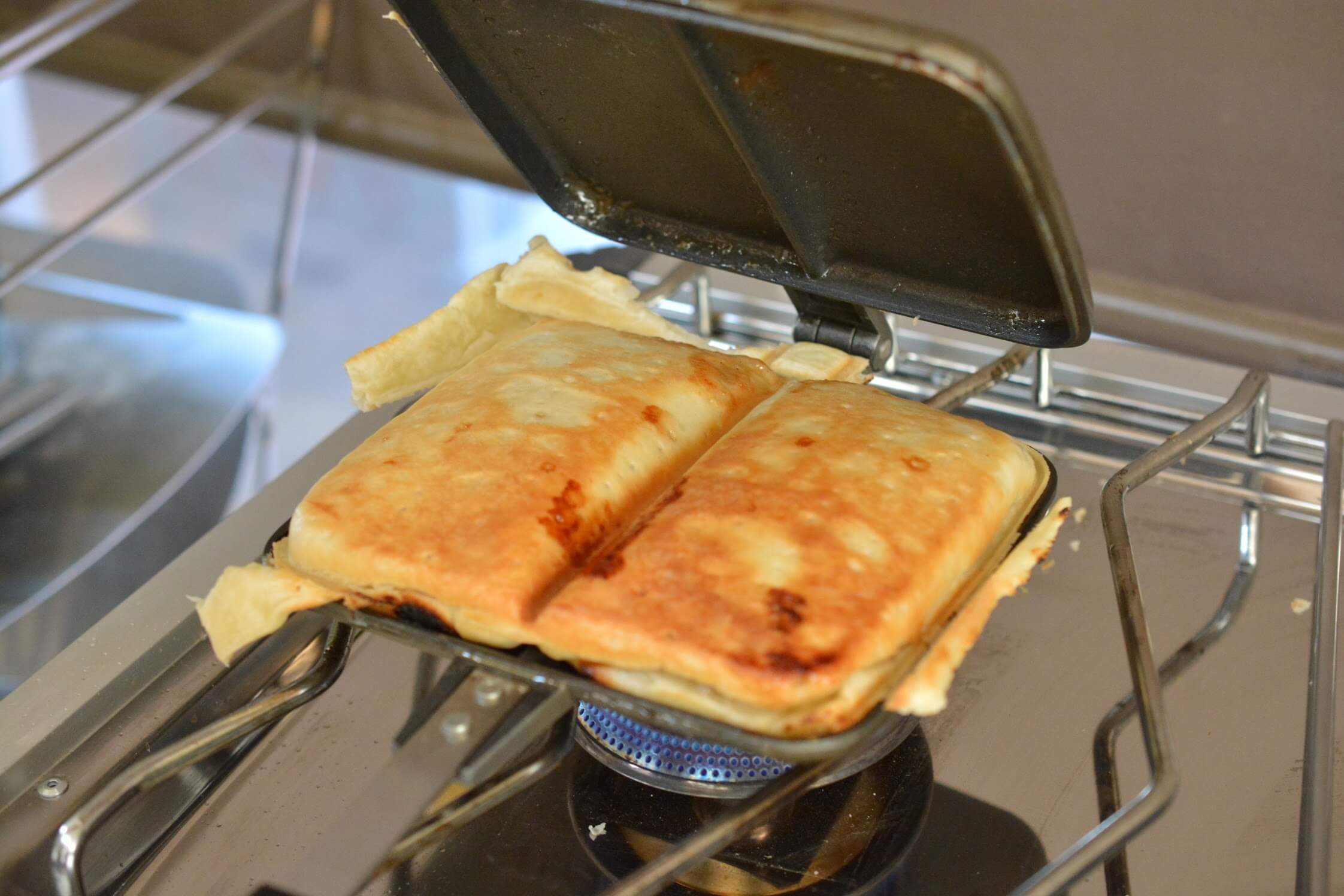 バウルー　ホットサンドメーカー (ダブル)