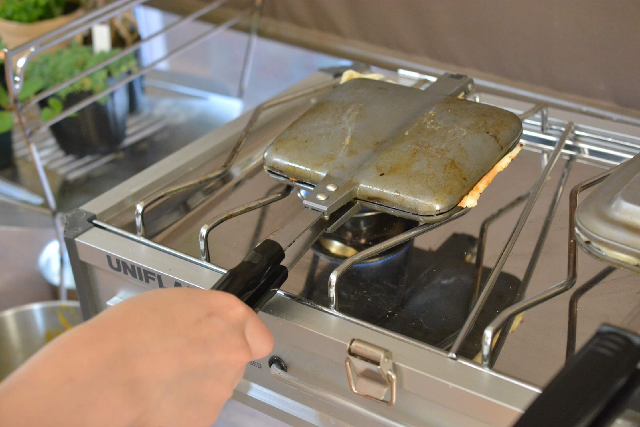 バウルー　ホットサンドメーカー (ダブル)　デメリット　重心位置