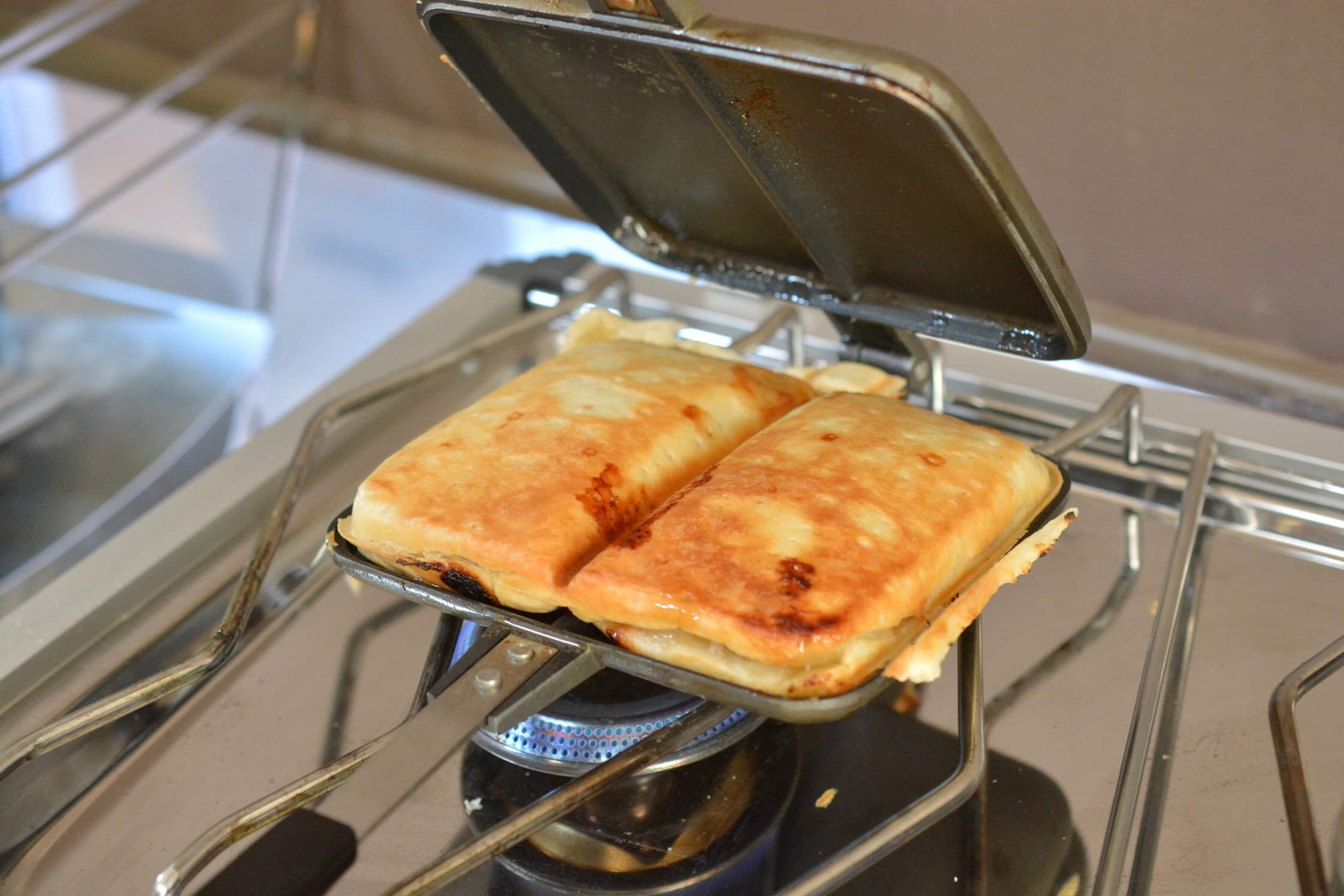 バウルー　ホットサンドメーカー (ダブル)　鉄板部分