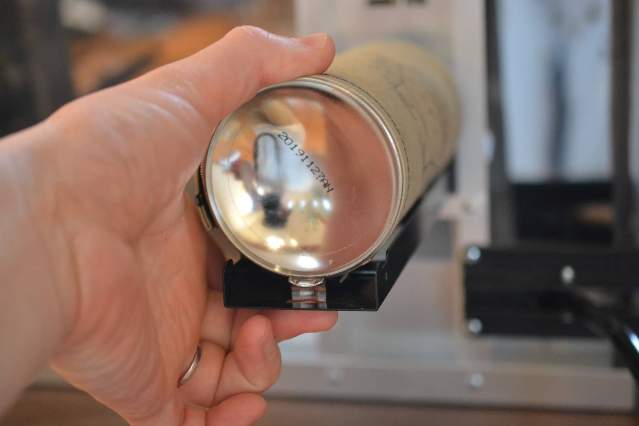 ユニフレーム ツインバーナーUS-1900 CB缶の取り付け方法