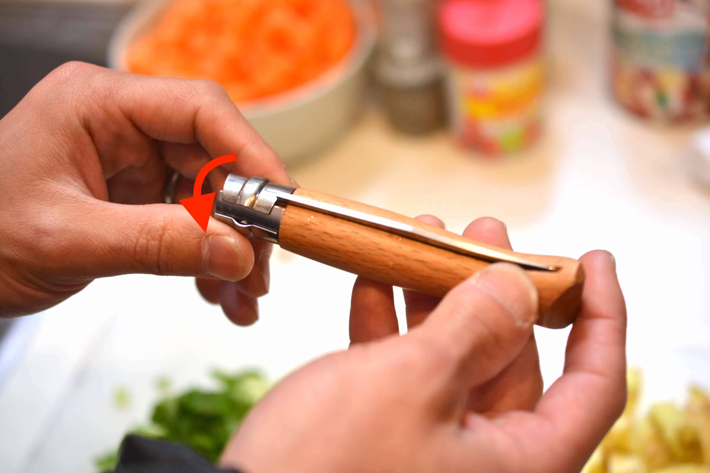 オピネルナイフ　ステンレススチール No8　ビロブロックON