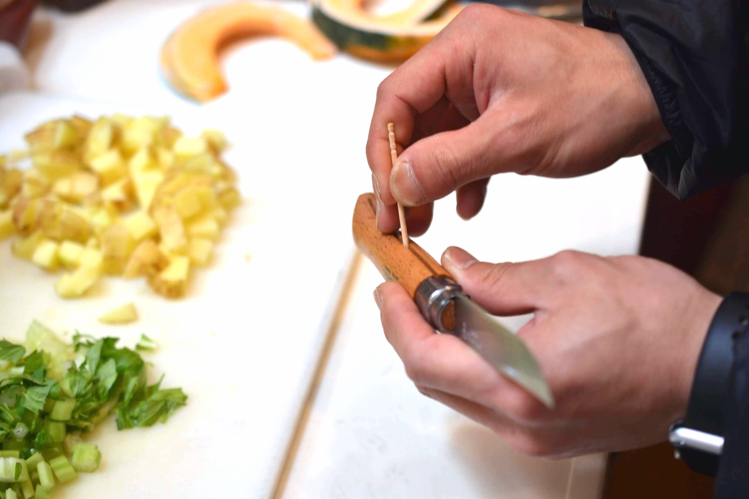 オピネルナイフ ステンレススチール No8 デメリット