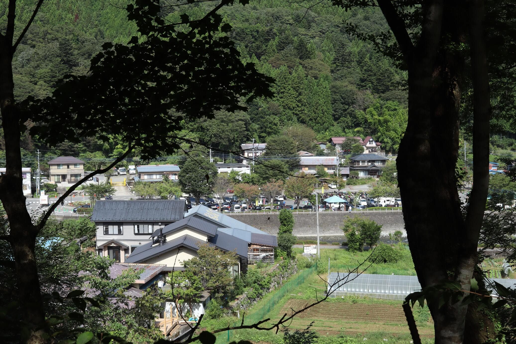 道志 オートキャンプインむじな　道の駅どうし