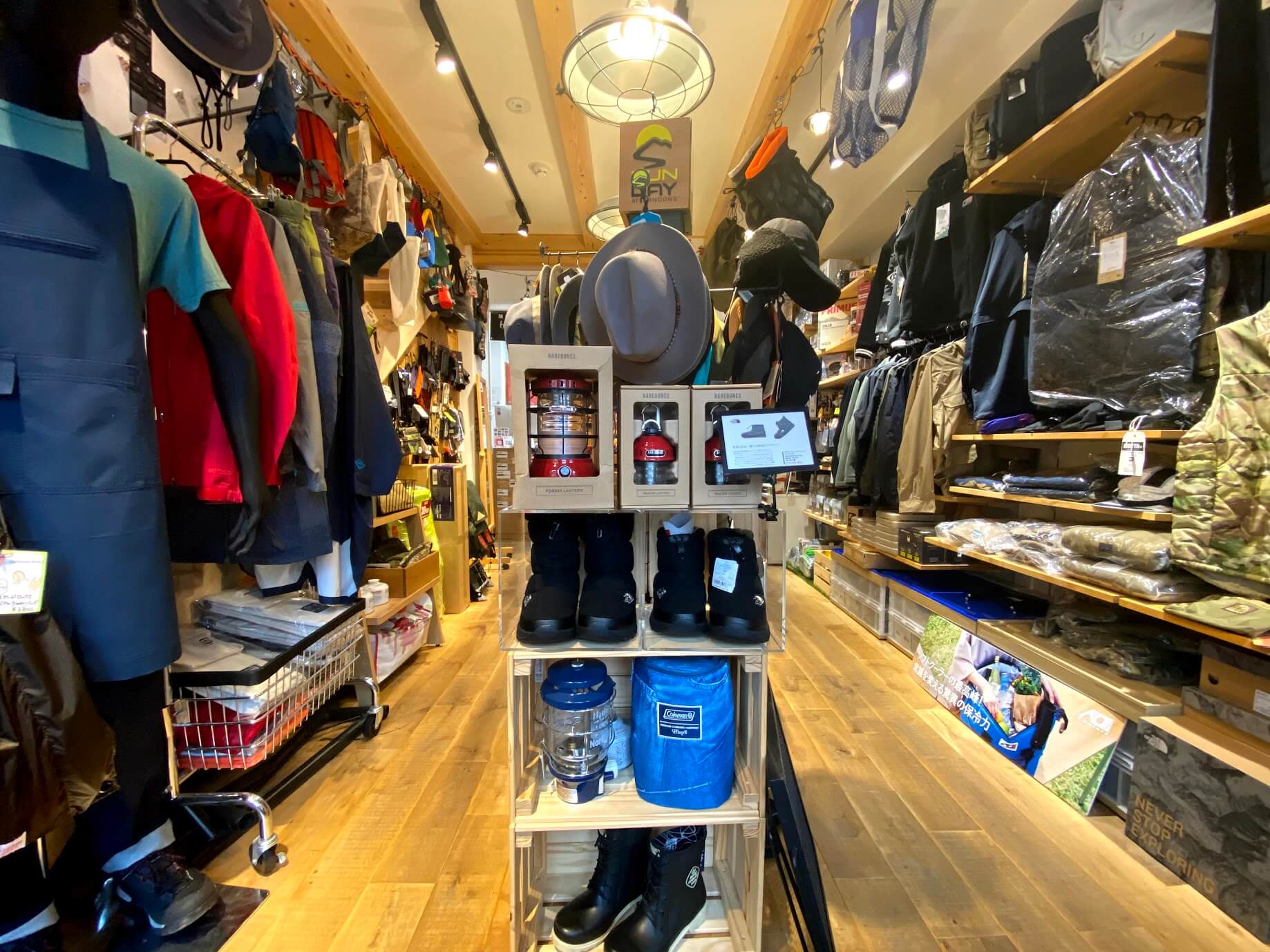 吉祥寺 カスケードロックス 店内