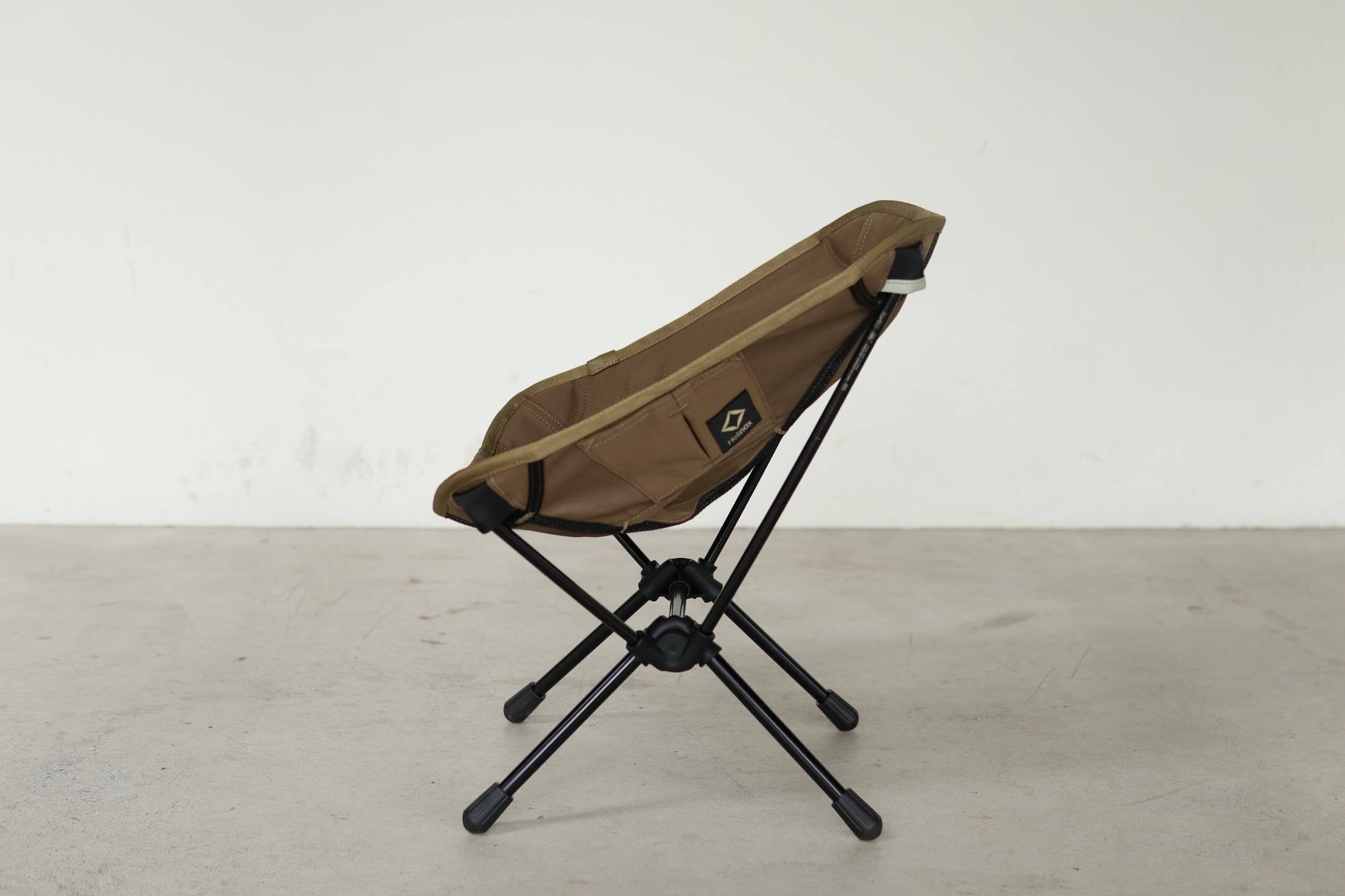 Helinox アウトドアチェア ベージュ　タクティカルチェア　ミニ Helinox[ヘリノックス] タクティカル チェア ミニ レビュー