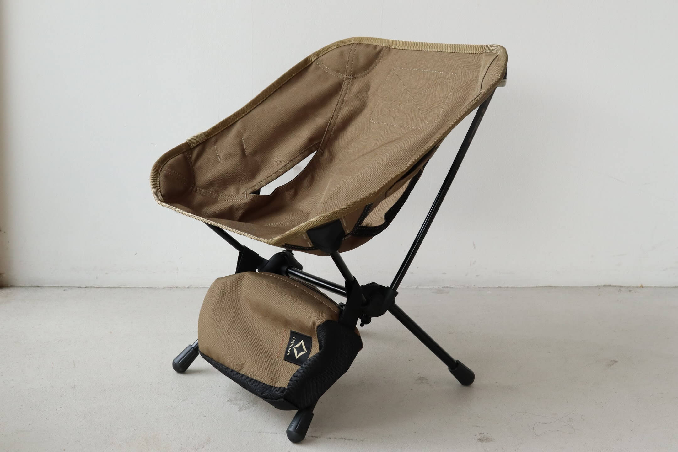 ＜HELINOX＞ヘリノックス タクティカルチェア ミニ コヨーテタン 美品 Helinox（ヘリノックス） / タクティカルチェアミニ | YAMAP