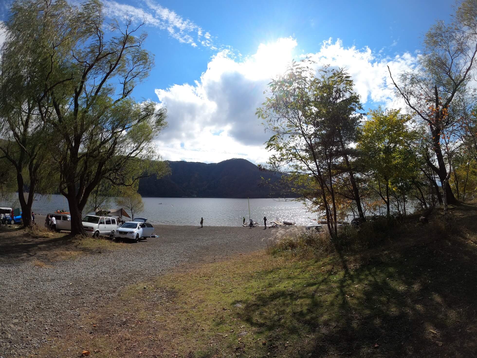 西湖キャンプ・ビレッジ 「ノーム」メリット　西湖湖畔