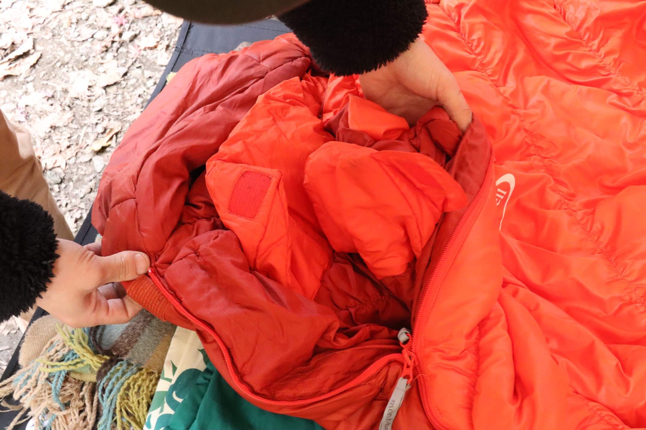 バロウバッグ フード＆肩まわり