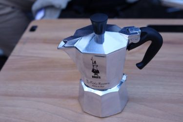 ビアレッティ 直火式 モカエキスプレス 1カップ 。キャンプレビュー。濃厚な「モカ」を手軽に楽しむ。
