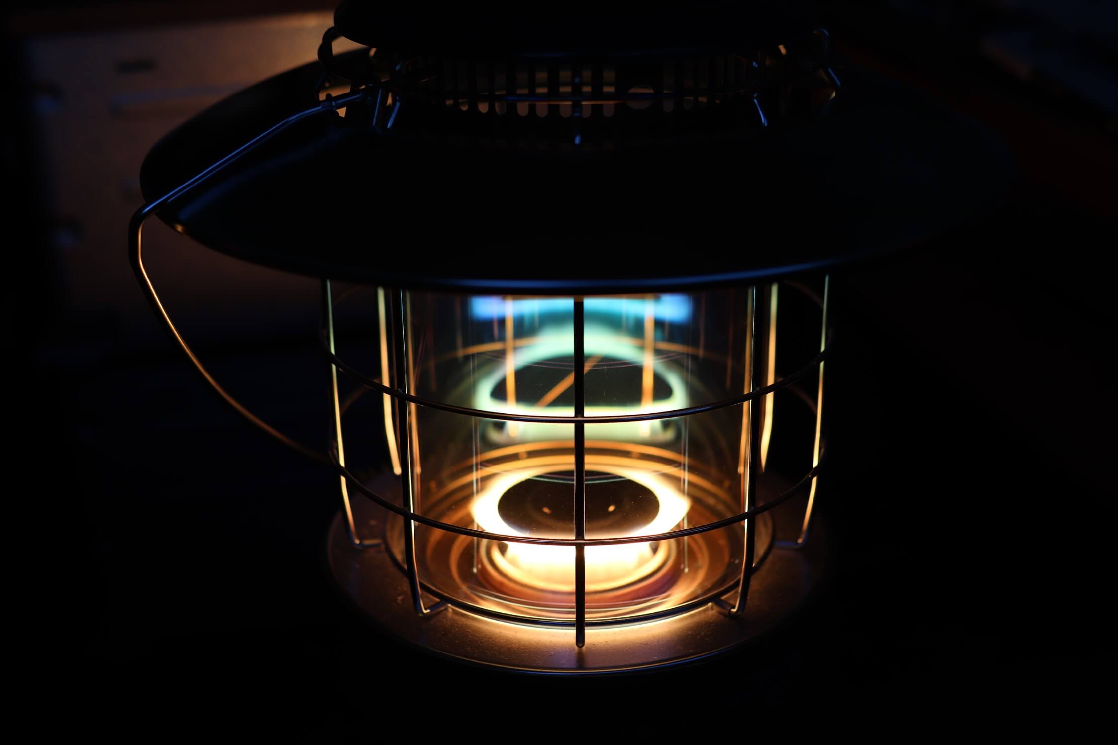 トヨトミ RL-250 石油ストーブ　キャンプ 冬キャンプ用]トヨトミ レインボーストーブRL-250-G レビュー