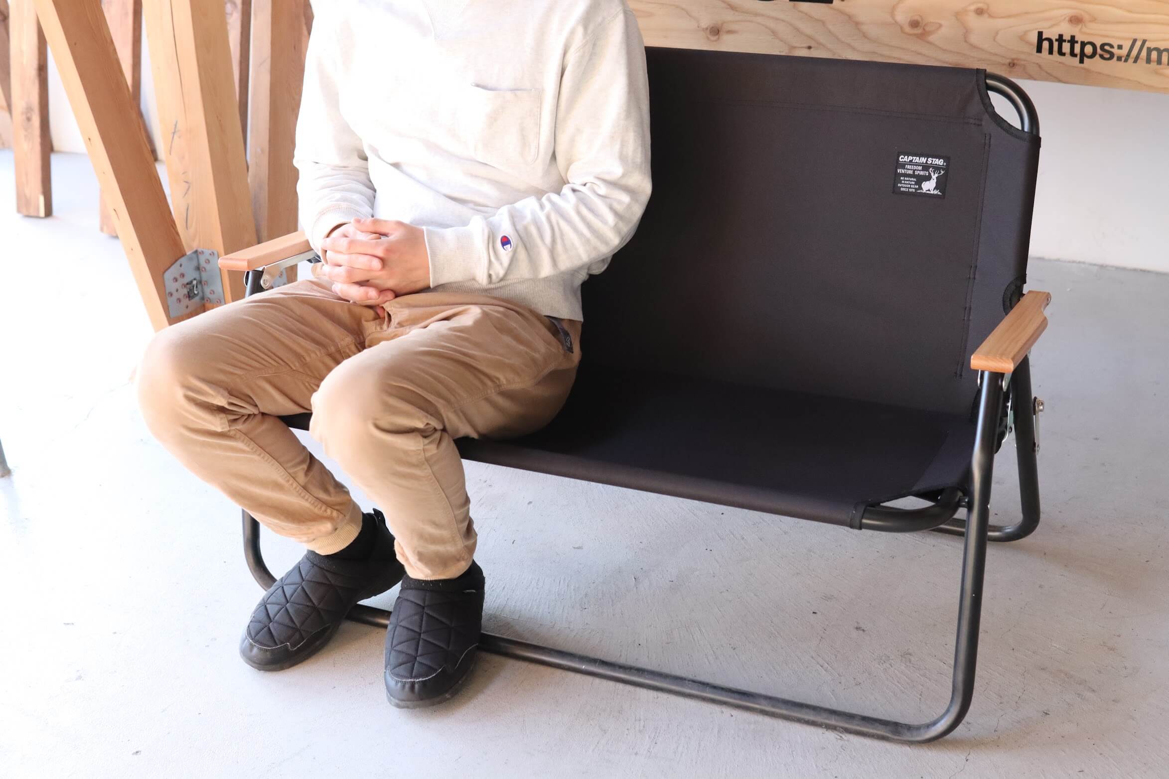 CAPTAIN STAG CSブラックラベル アルミ背付ベンチ UC-1660が秀逸