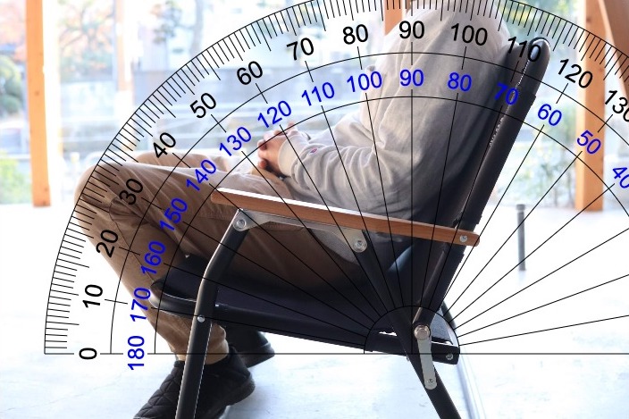 CAPTAIN STAG CSブラックラベル アルミ背付ベンチ 座面角度