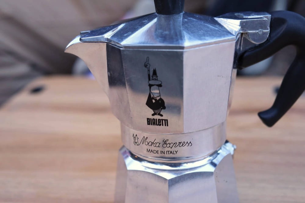 ビアレッティ 直火式 モカエキスプレス ロゴマーク