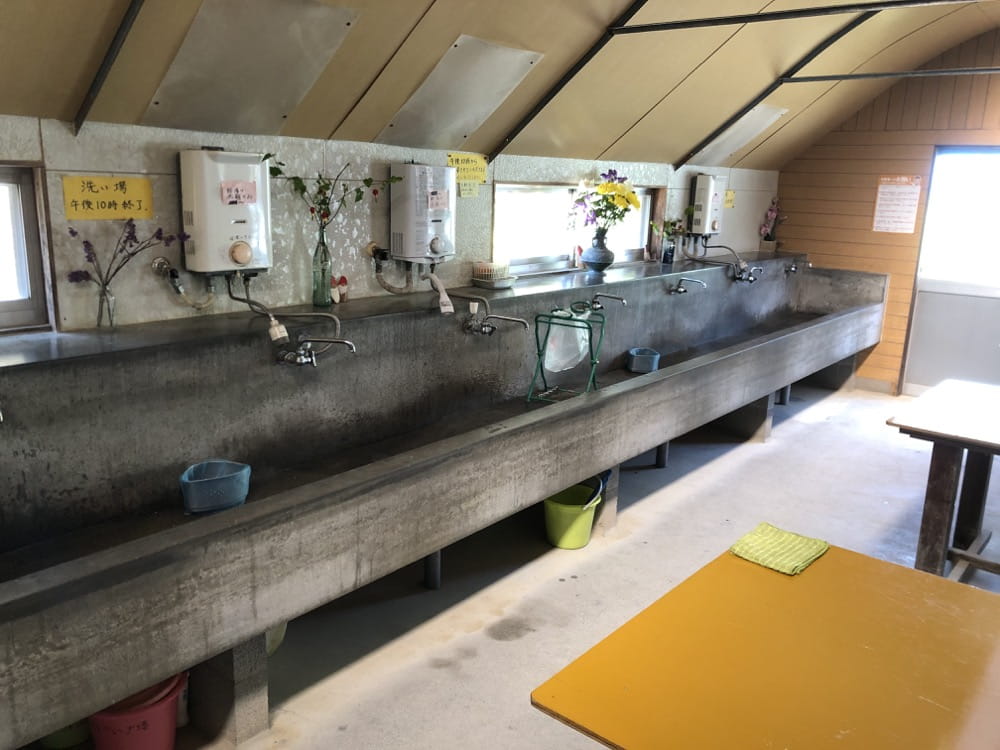 雲見夕陽と潮騒の岬オートキャンプ場 炊事場