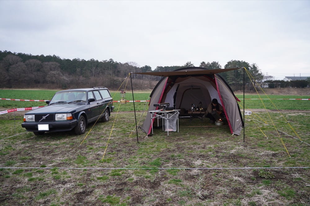 ボルボ 240 キャンプ