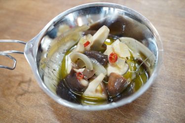 きのこのマリネ[キャンプで食べたいおつまみ]