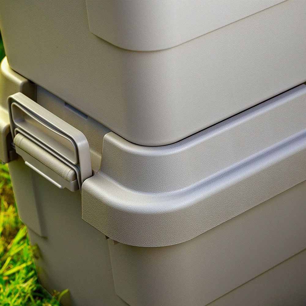 トランクカーゴ スタッキング