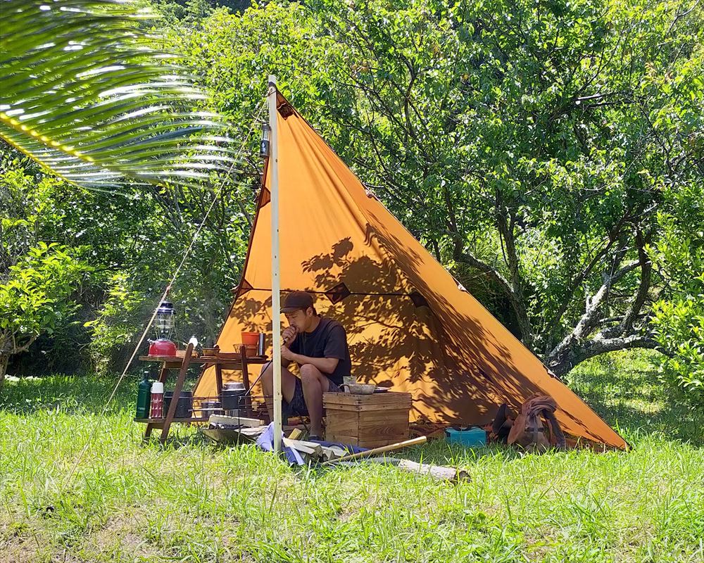 BushcraftSpain(ブッシュクラフトスペイン)のタープでソロ