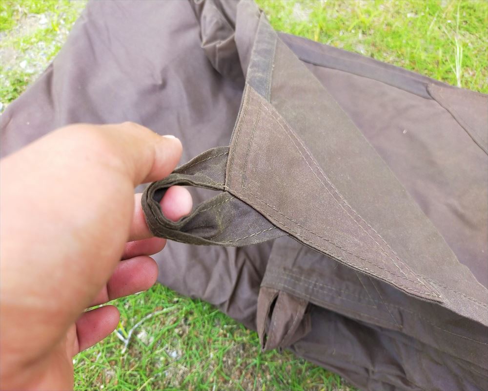 ブッシュクラフトスペイン　タープ　サイズ