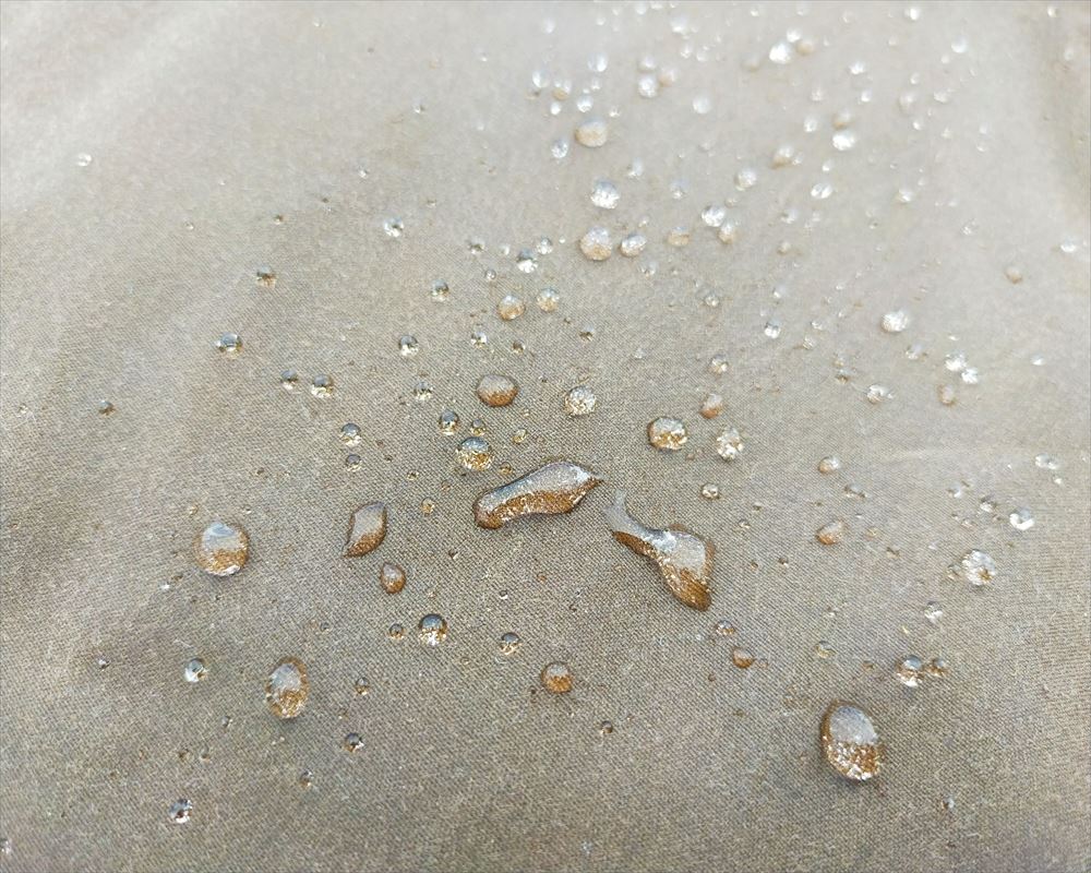 ブッシュクラフトスペイン　タープ　撥水