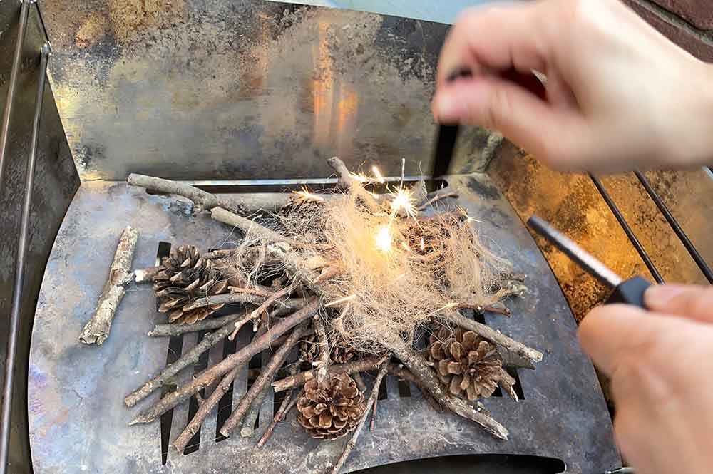 セリア　ファイヤースターター　着火