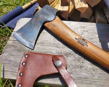 私がグレンスフォシュ ブルークの斧をおすすめする理由。スカンジナビアンフォレストを徹底レビュー！