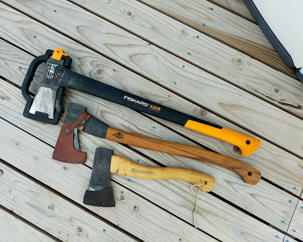 FISKARS 薪割り用斧X25