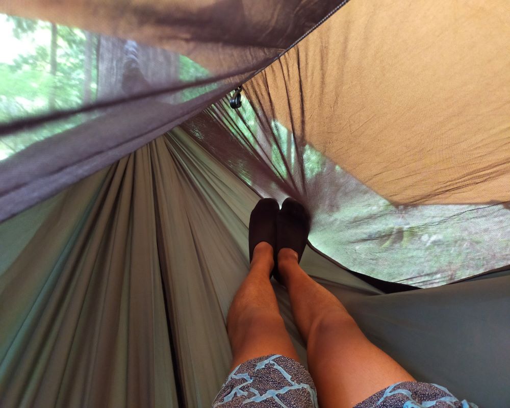 ヘネシーハンモック エキスペディションA-Sym 斜めに寝る