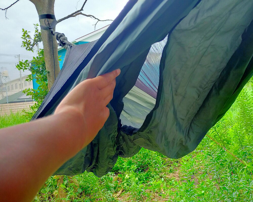 ソロキャンにはハンモックが快適！ヘネシーハンモックのエキス