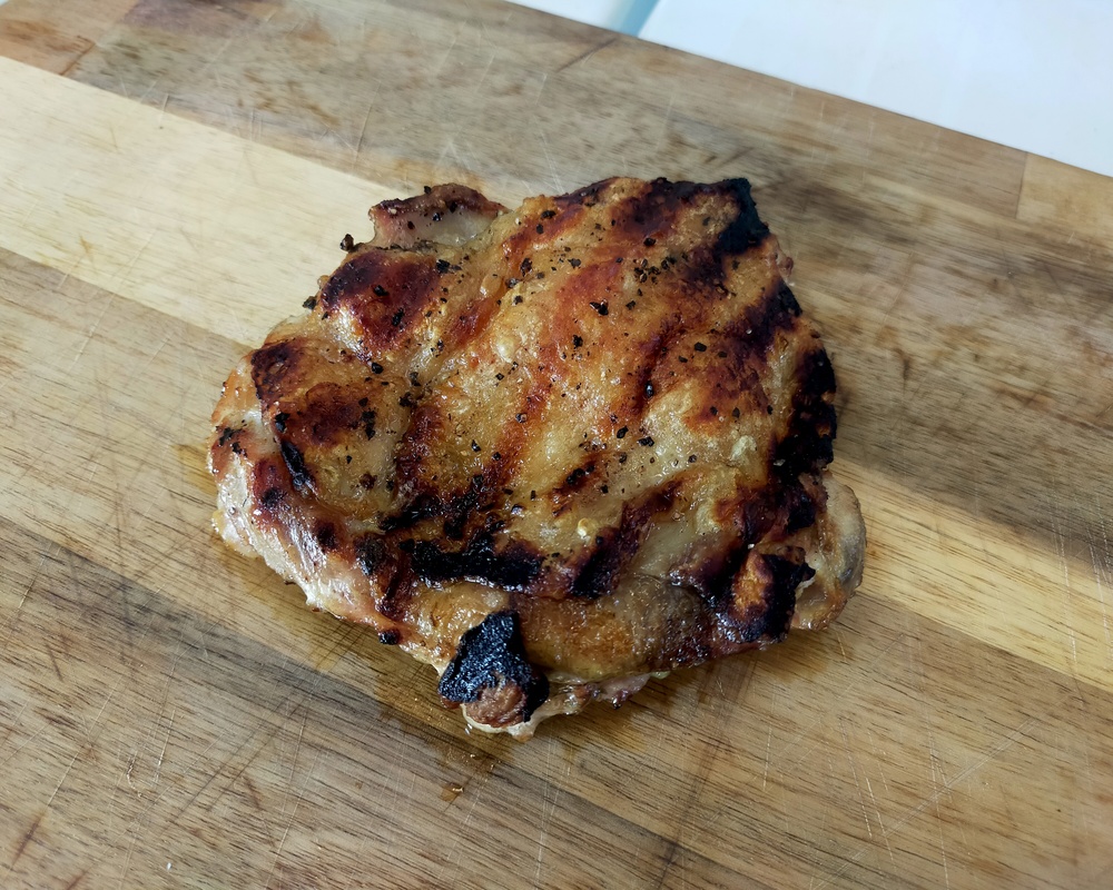 Q1250グリル　鶏モモ肉