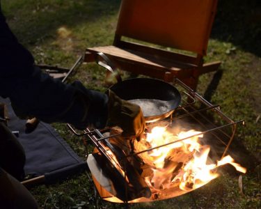 焚き火の片付けの方法＆おすすめ道具を徹底解説！その焚き火やりっぱなしになってない？
